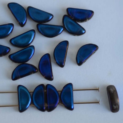 Semi Circle Blue Crystal Azuro ''Full'' 00030-22203 Czech Glass Bead x 10